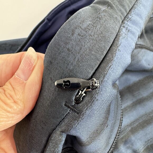 LULULEMON Speed Tight III-Full on Luxtreme Sz 6  Navy Black Stripes Ruched Ankle - Picture 9 of 11